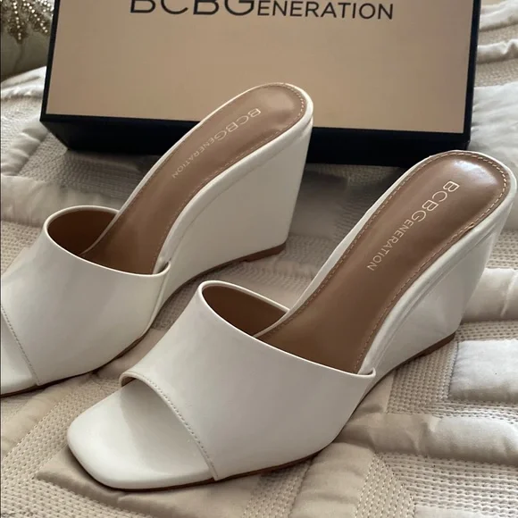 BCBGeneration White Wedge Slip-On Shoes - Picture 1 of 5